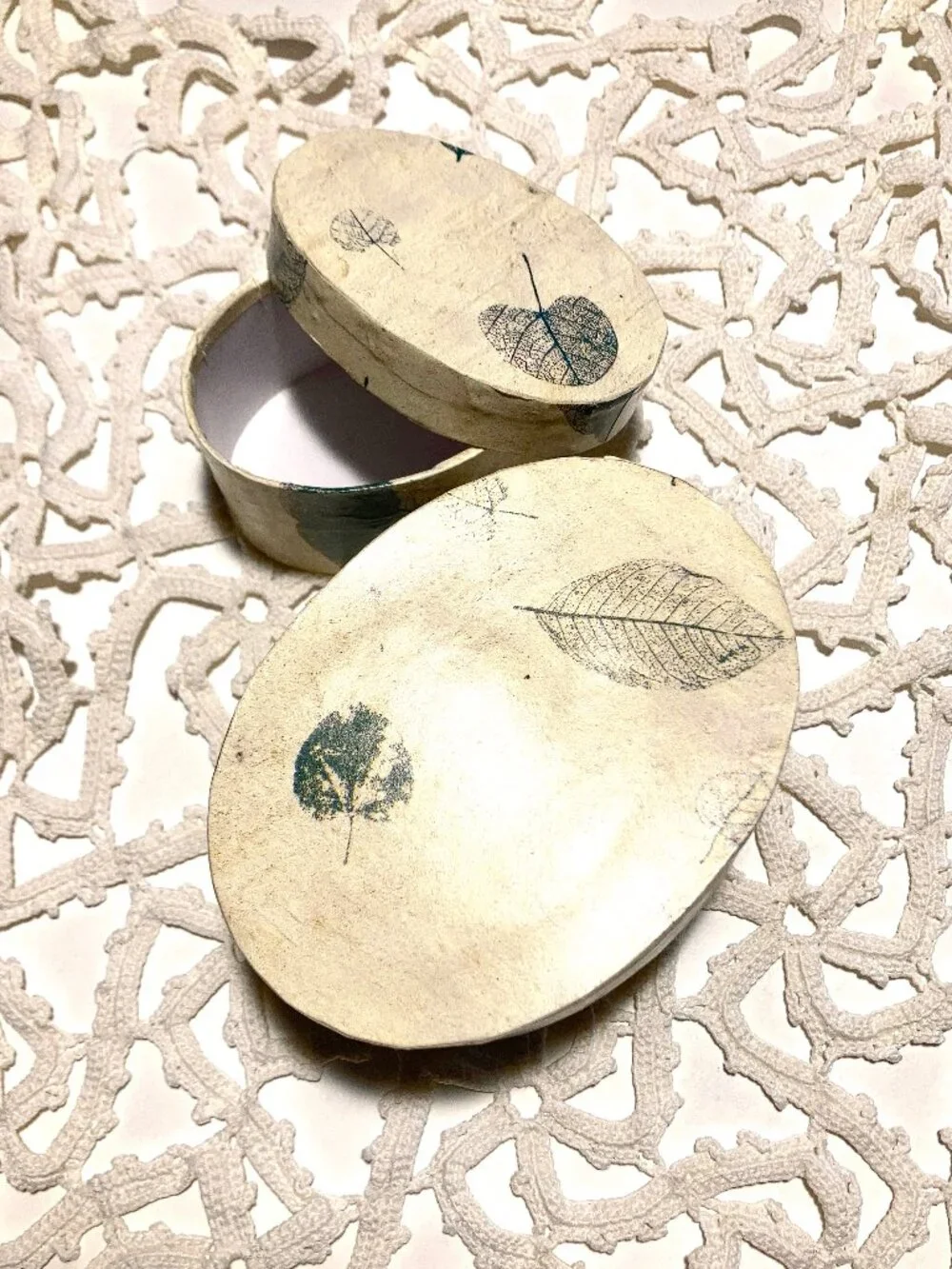 2 Handmade Oval Nesting Boxes with Lids